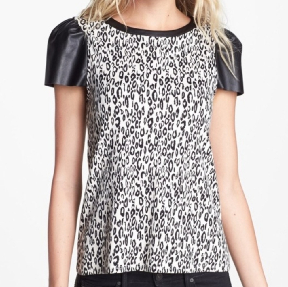 3 for $20 Ella Moss Leopard Print Top Size Large